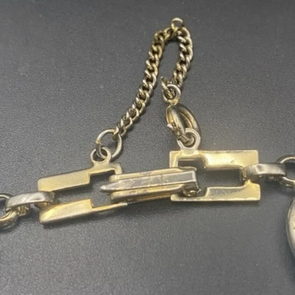 Vintage Egyptian Revival White Glass Scarab Bracelet Gold Tone Safety Chain 7.75 - Picture 6 of 7